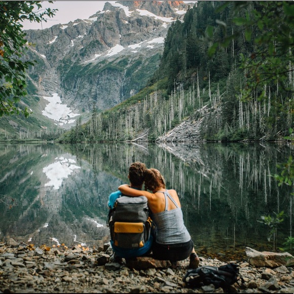 🌔Meet your Posher, Shaina! 🌔 - Picture 7 of 8